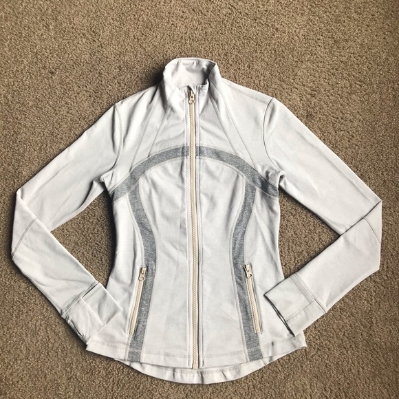 RARE Lululemon Define Jacket Sz 6 - Picture 4 of 7